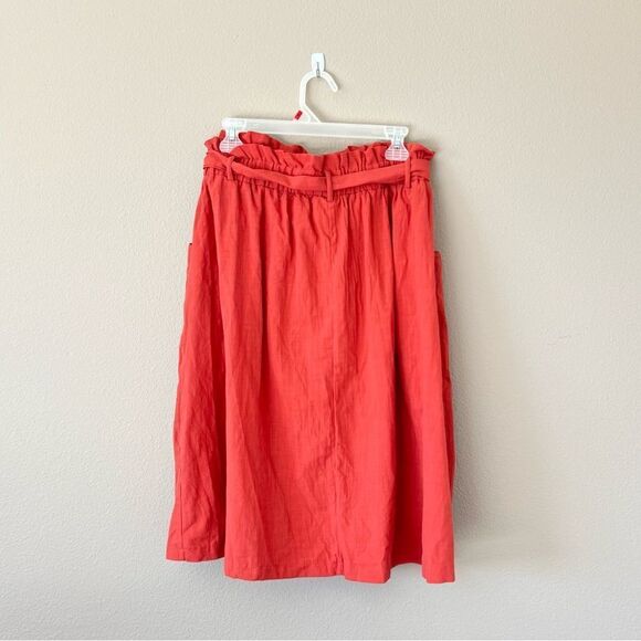 Paperbag Belted Skirt w/ Pockets - Picture 3 of 4